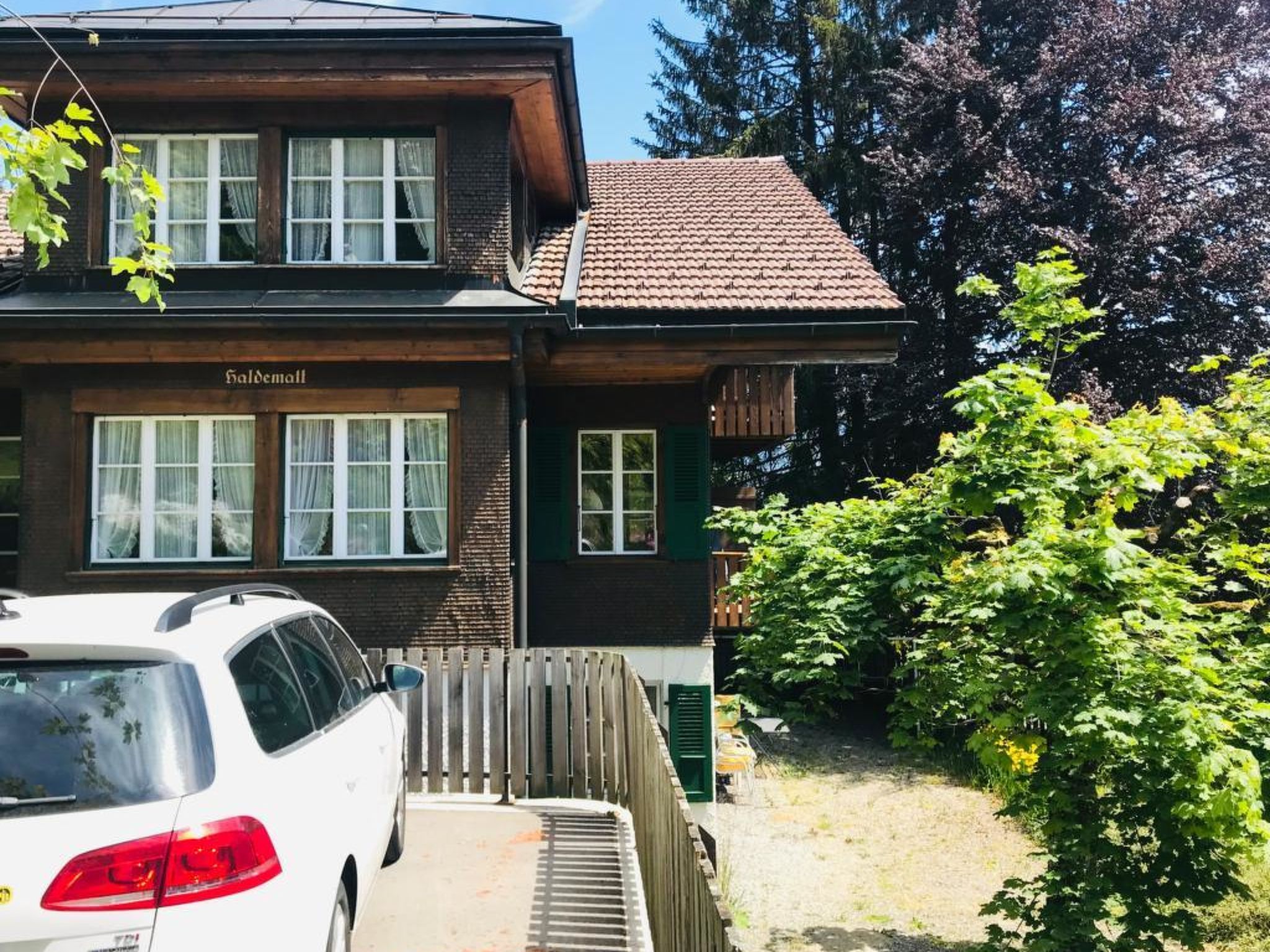 Haldematt Appartement/Fewo, Bad, WC, 3 Schlafräume 4-Zimmerwohnung