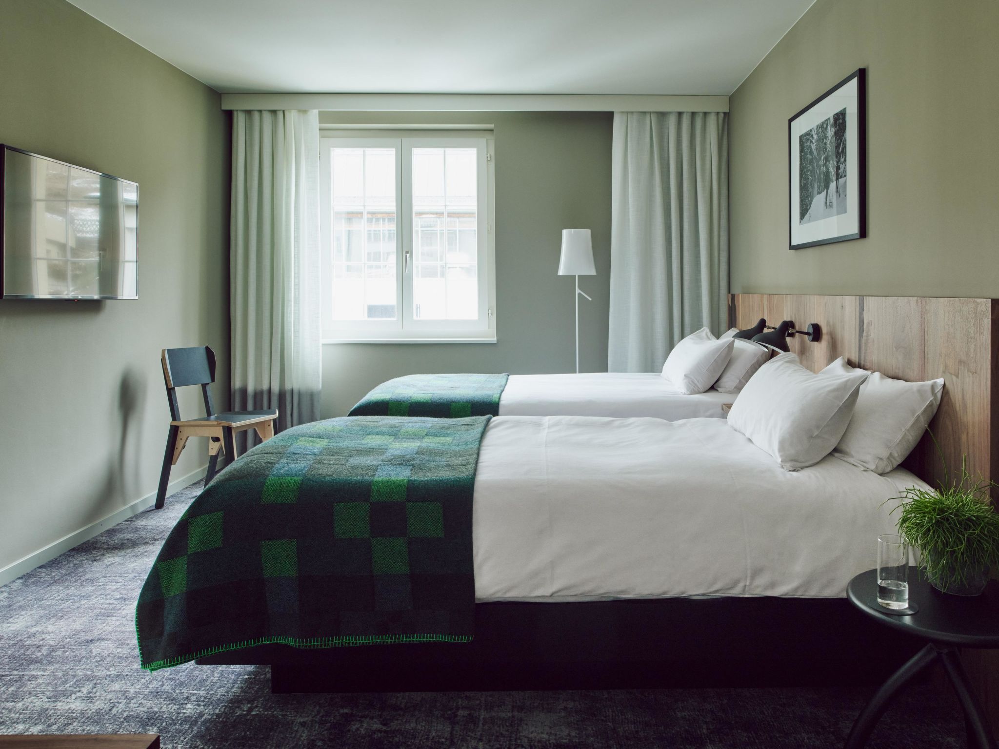 The Cambrian Adelboden Junior Suite, Dusche, WC, Nord Junior Suite North - Drinnen