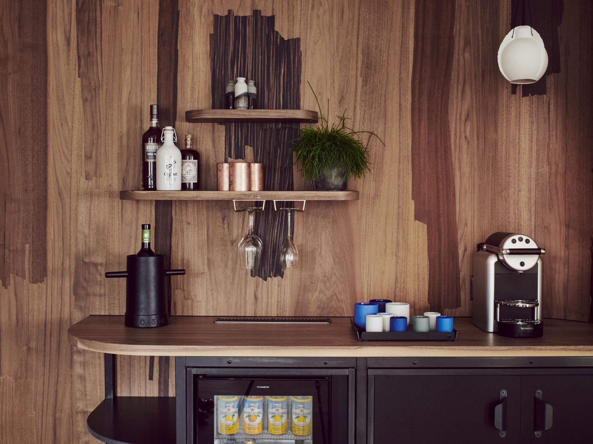 The Cambrian Adelboden Junior Suite, Dusche, WC, Nord Junior Suite North - Drinnen