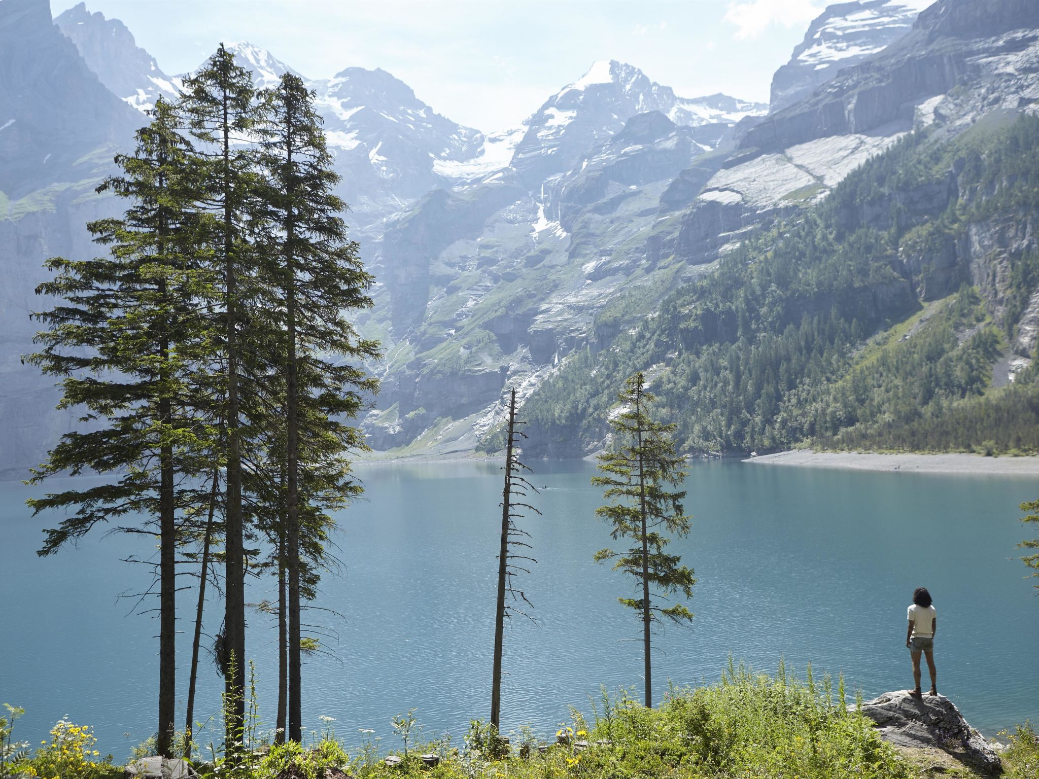 The Cambrian Adelboden Junior Suite, Dusche, WC, Nord Junior Suite North - Draußen