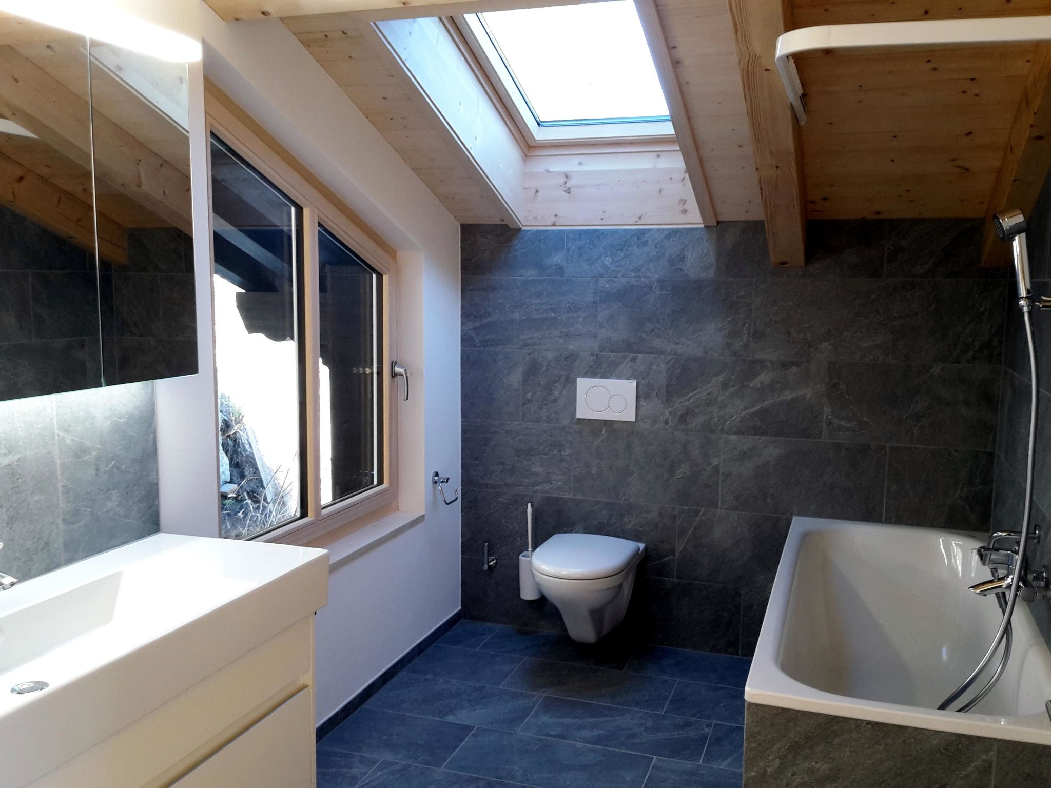 Photo of Chalet Ginette Appartement/Fewo, Bad, WC, 2 Schlafräume