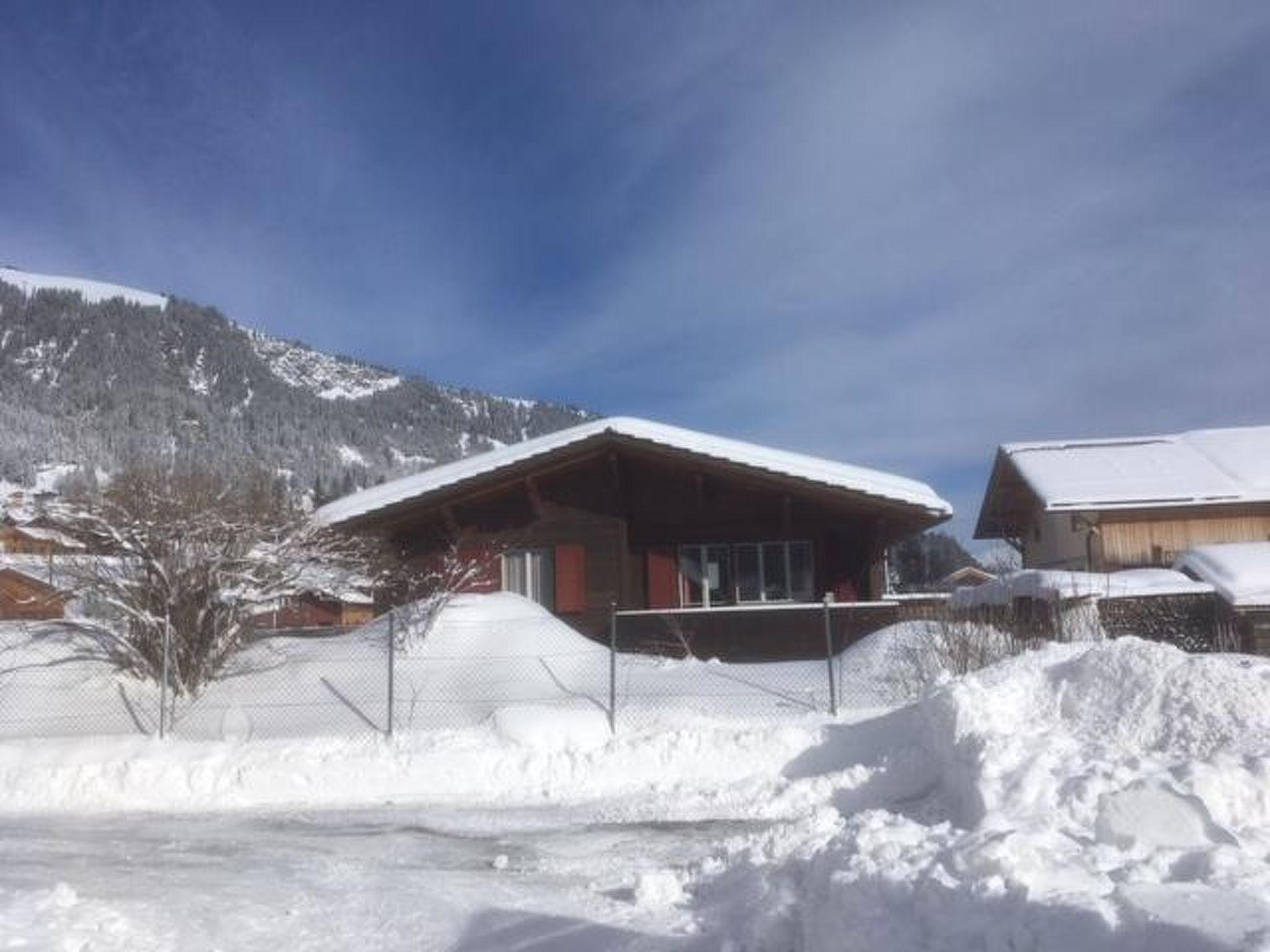 Photo of Bodehus Ferienhaus, Dusche, WC, 3 Schlafräume 4-Zimmer-Einzelchalet
