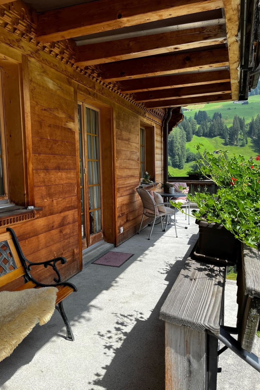 Photo of Elim Appartement/Fewo, Bad, WC, 4 oder mehr Schlafräume 5.5 Zimmerwohnung