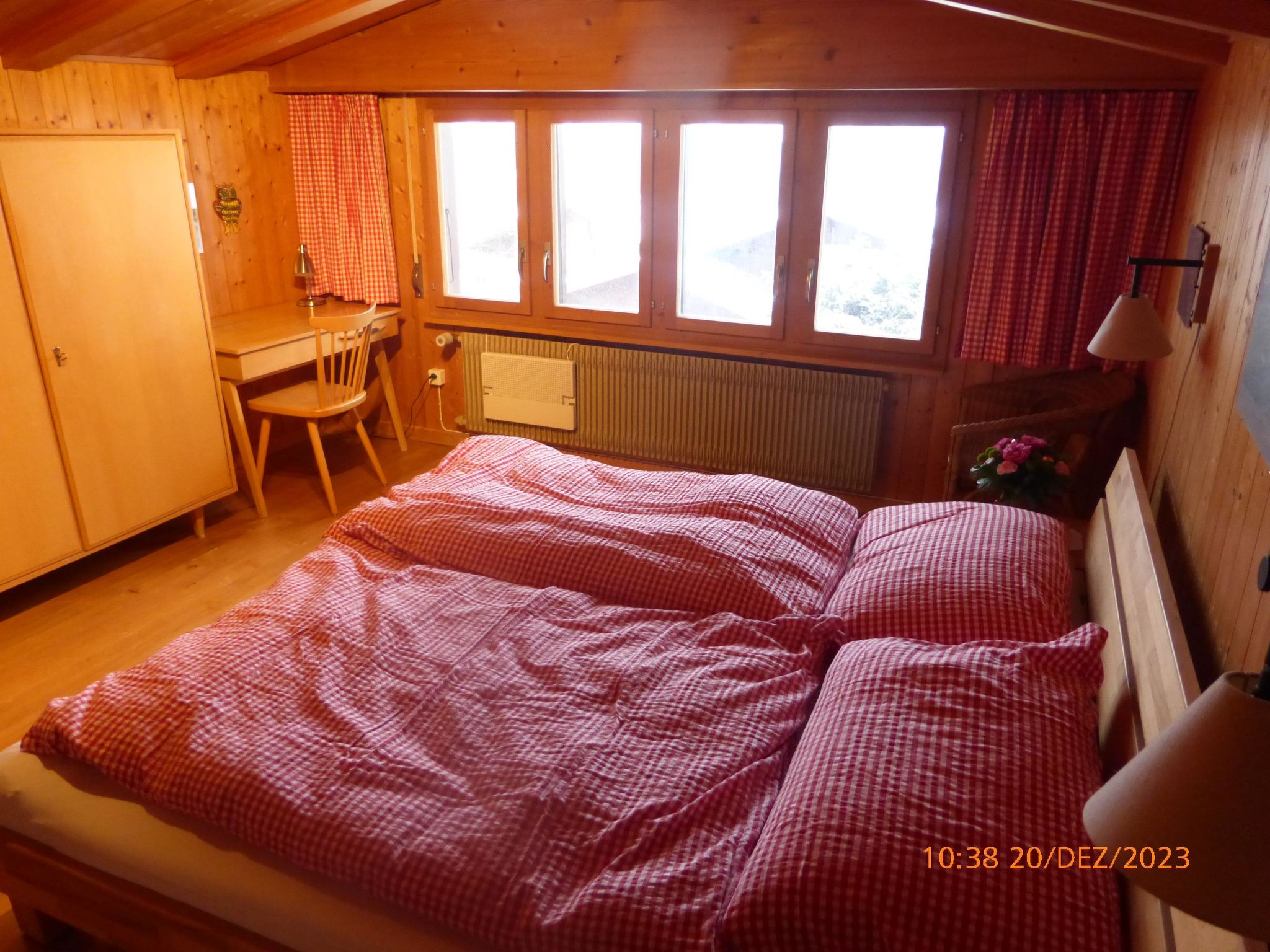 Photo of Bärggeist, Gruebiweg 8, Adelboden Appartement/Fewo, Dusche und Bad, WC, 4 oder m