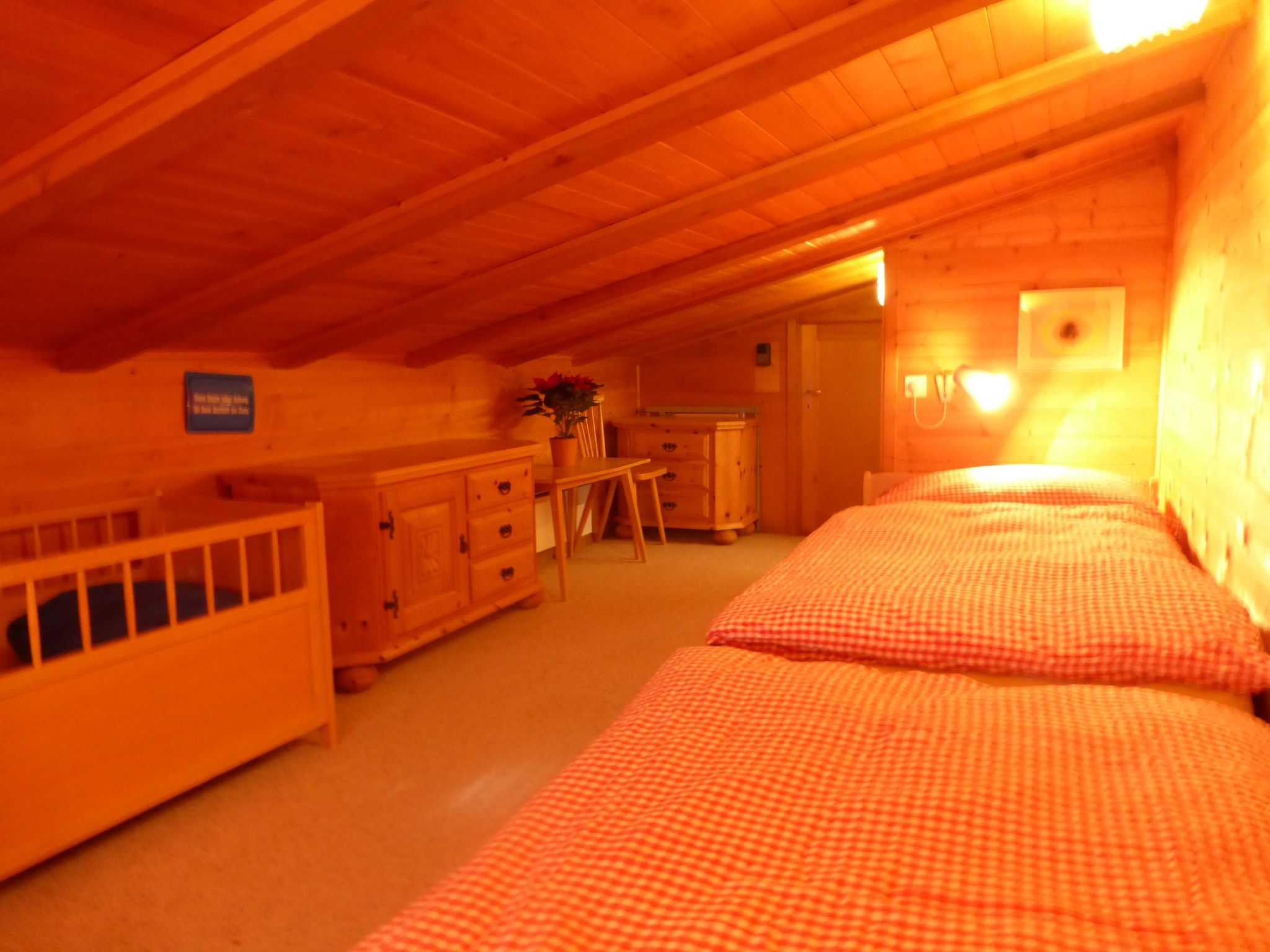 Photo of Bärggeist, Gruebiweg 8, Adelboden Appartement/Fewo, Dusche und Bad, WC, 4 oder m