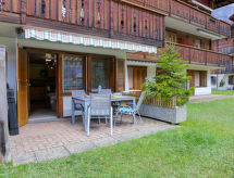 Knusse studio in Kandersteg, vlakbij meer, bergen en skipiste - thumbnail 2