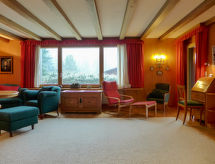 Chalet Marietta: Ruim vrijstaand chalet direct aan de piste in Kandersteg - thumbnail 3