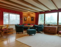 Chalet Marietta: Ruim vrijstaand chalet direct aan de piste in Kandersteg - thumbnail 6