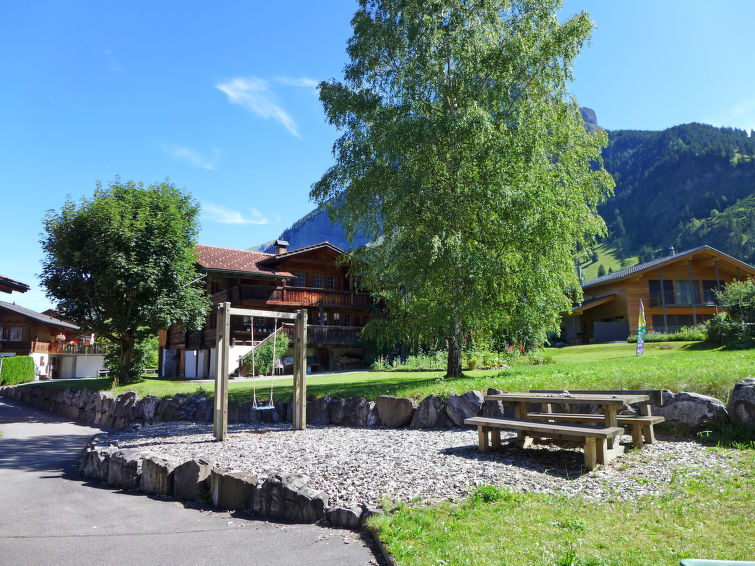 Laerchehus Ost Apartment in Kandersteg