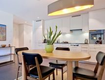 Modern appartement Lantau aan de voet van de skipiste in Kandersteg - thumbnail 4