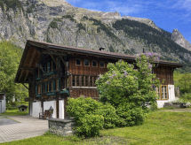 Bütschelshus: Authentiek 18e-eeuws vakantiehuis in Kandersteg voor 7 personen - thumbnail 1