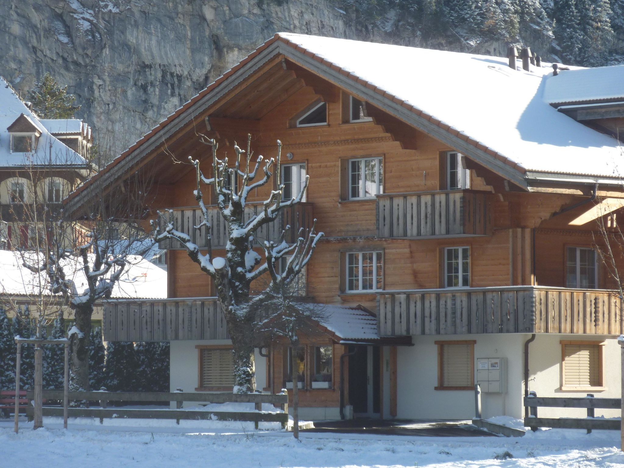Chalet Kanderblick Appartement/Fewo, Bad, WC, Balkon - Draußen