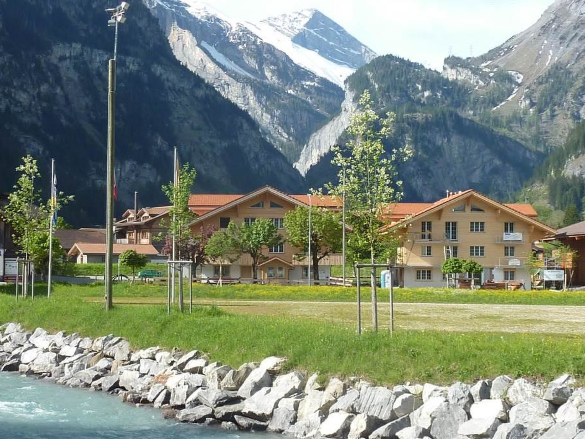 Chalet Kanderblick Appartement/Fewo, Bad, WC, Balkon - Draußen