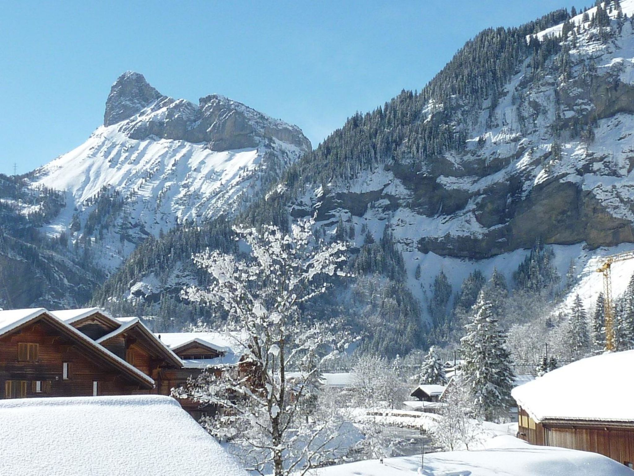 Chalet Kanderblick Appartement/Fewo, Bad, WC, Balkon - Draußen