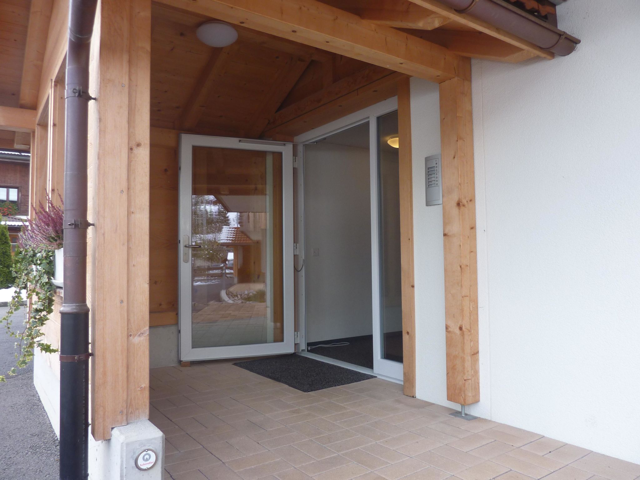 Chalet Kanderblick Appartement/Fewo, Bad, WC, Balkon - Draußen