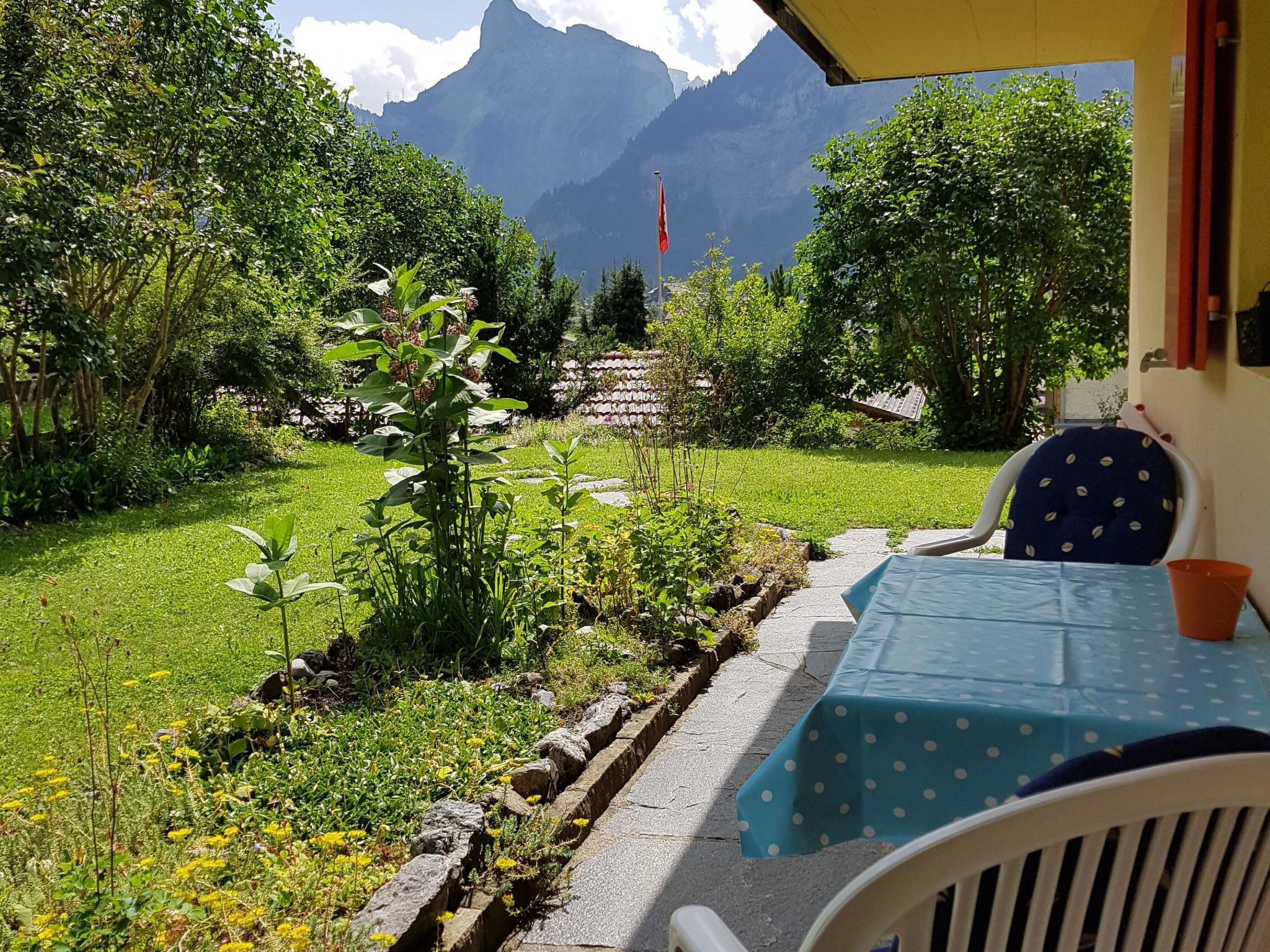 Chalet Rosmarie Appartement/Fewo, Dusche, WC, 1 Schlafraum - Buiten