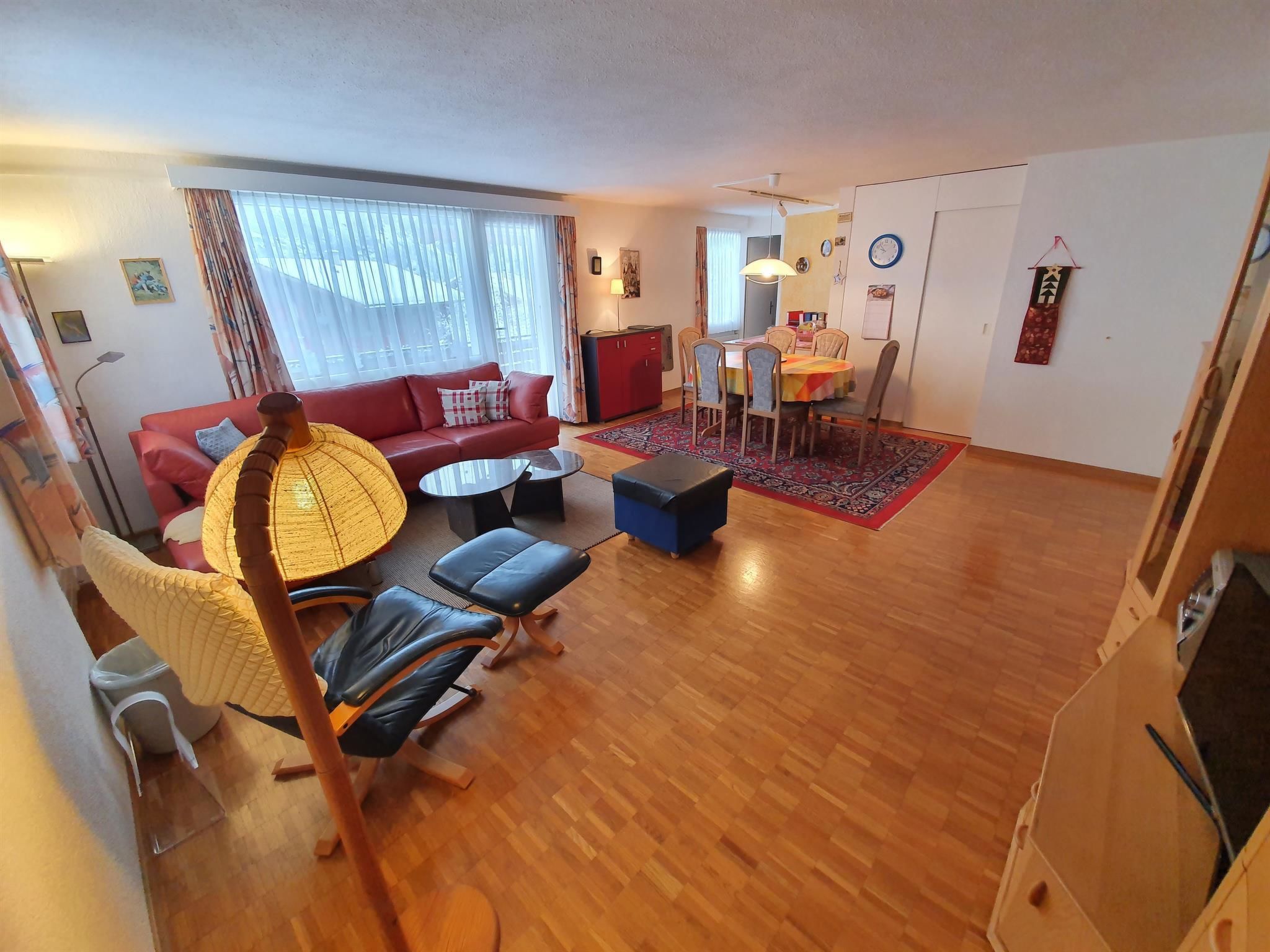 Blüemlisalpblick Appartement/Fewo, Dusche und Badewanne, Balkon 6-Bett Wohnung - Image-tags.info