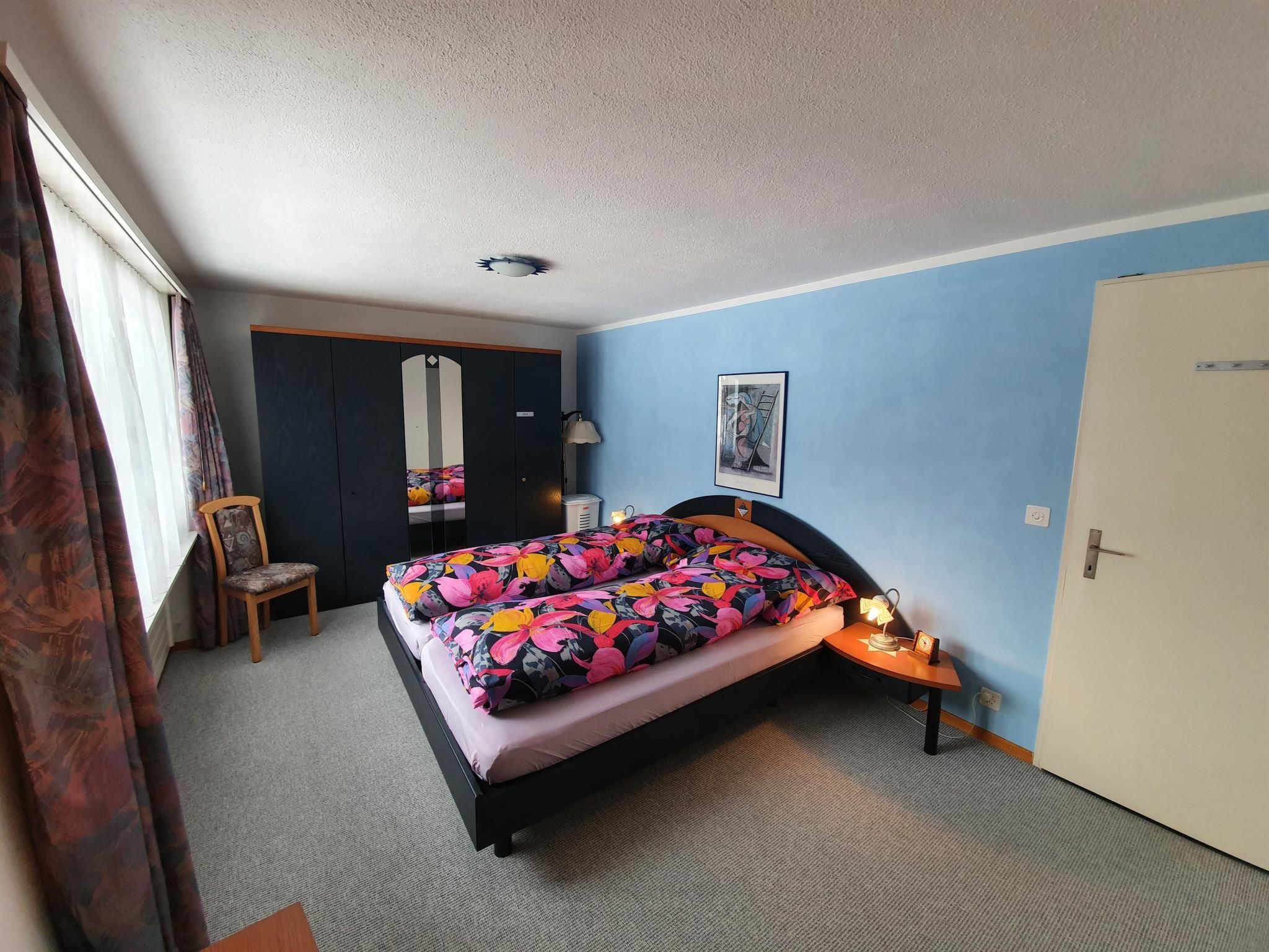 Blüemlisalpblick Appartement/Fewo, Dusche und Badewanne, Balkon 6-Bett Wohnung - Image-tags.info