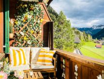 Chalet Anita: Uitzicht op berg en meer bij Zweisimmen - thumbnail 4