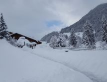 Ruim 4-kamer appartement aan de piste in Zweisimmen met tuin en bergzicht - thumbnail 5