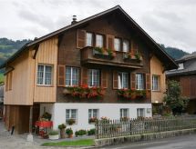 Beatrice: Gezellig appartement in Zweisimmen met balkon, dichtbij skipiste en meer - thumbnail 1