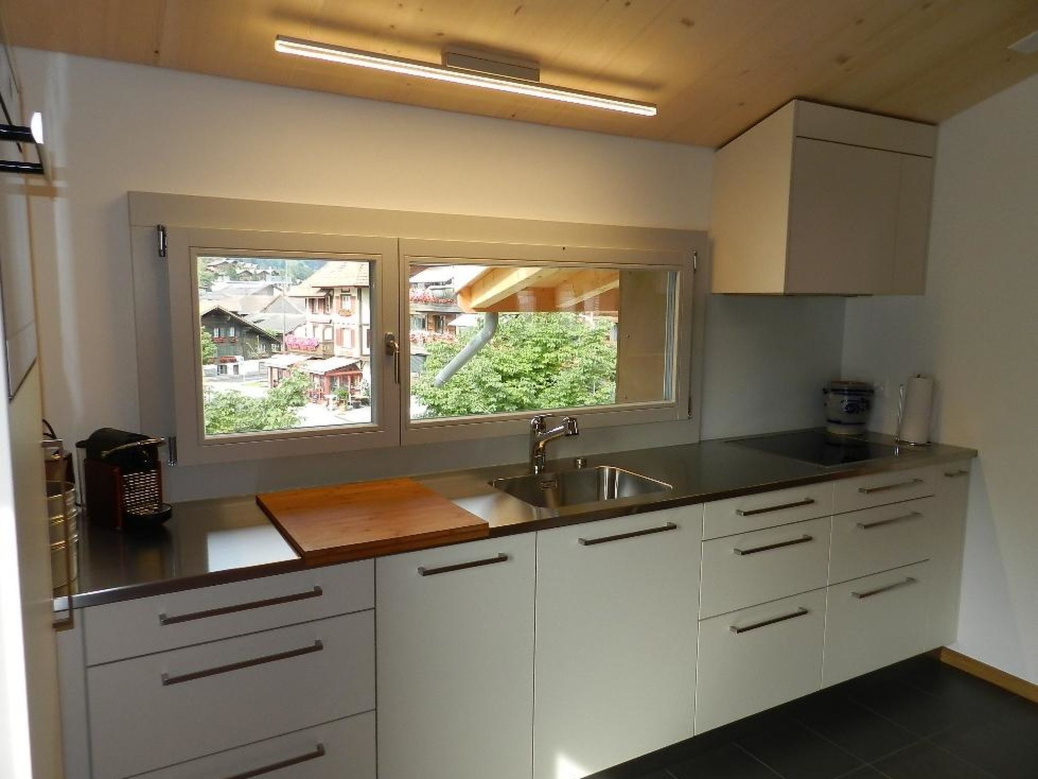 Simme-Tröimli Appartement/Fewo, Dusche, WC 4-Bettwohnung - Binnen