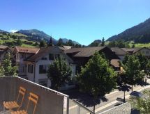 Modern droomappartement midden in Zweisimmen met panoramisch bergzicht - thumbnail 6