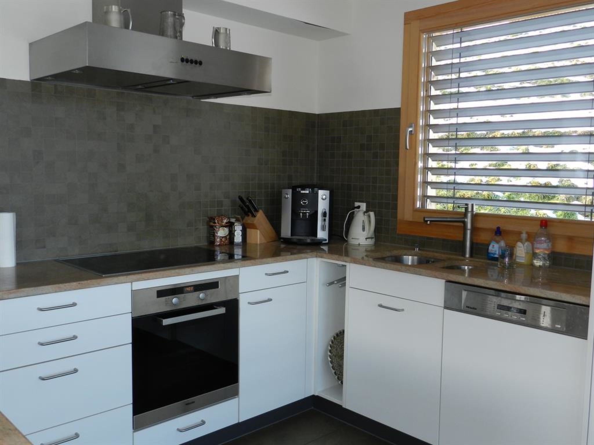 Gletscherblick, Chalet Appartement/Fewo, Dusche oder Bad, WC 10-Bettwohnung - Binnen