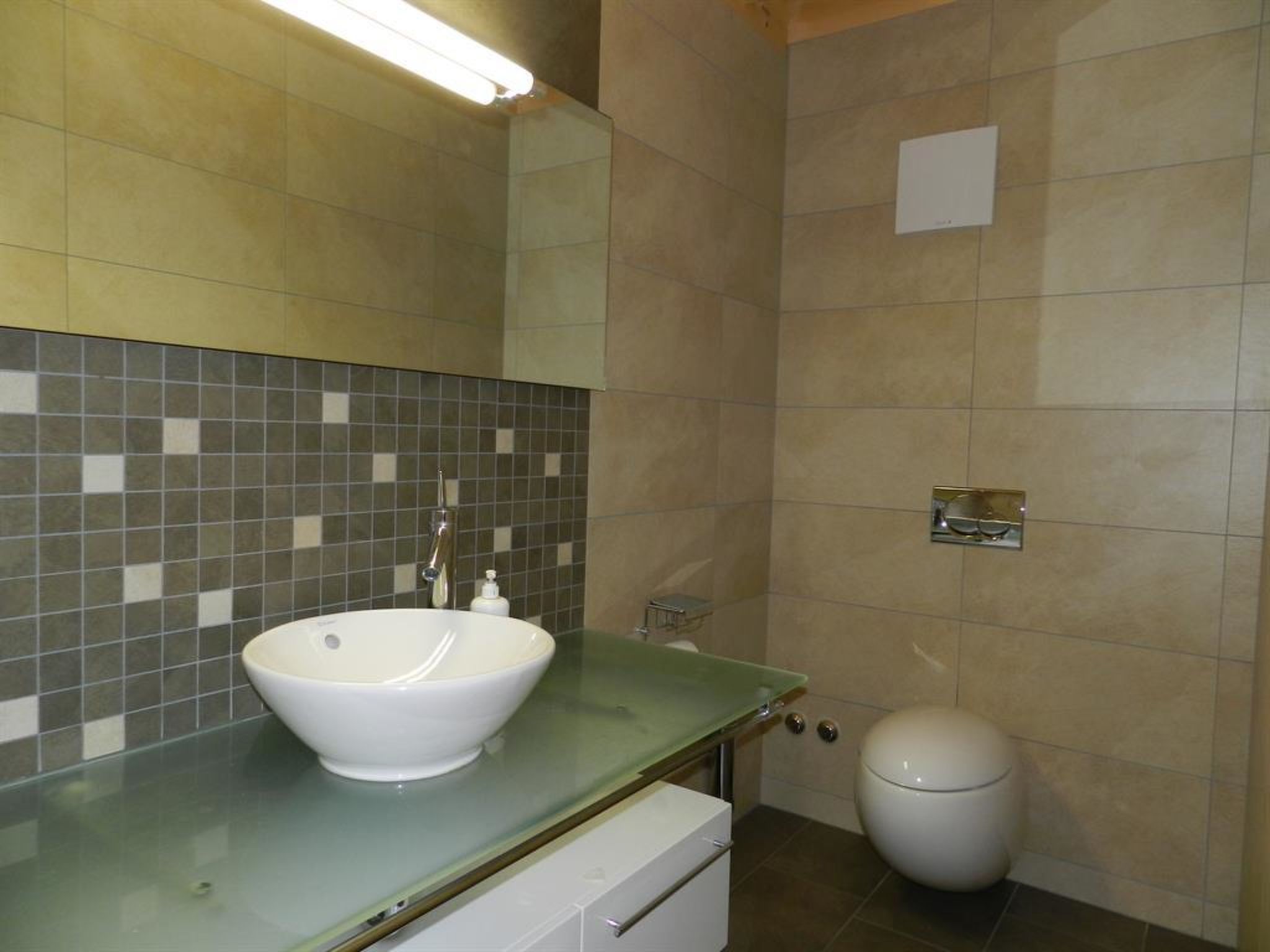 Gletscherblick, Chalet Appartement/Fewo, Dusche oder Bad, WC 10-Bettwohnung - Binnen