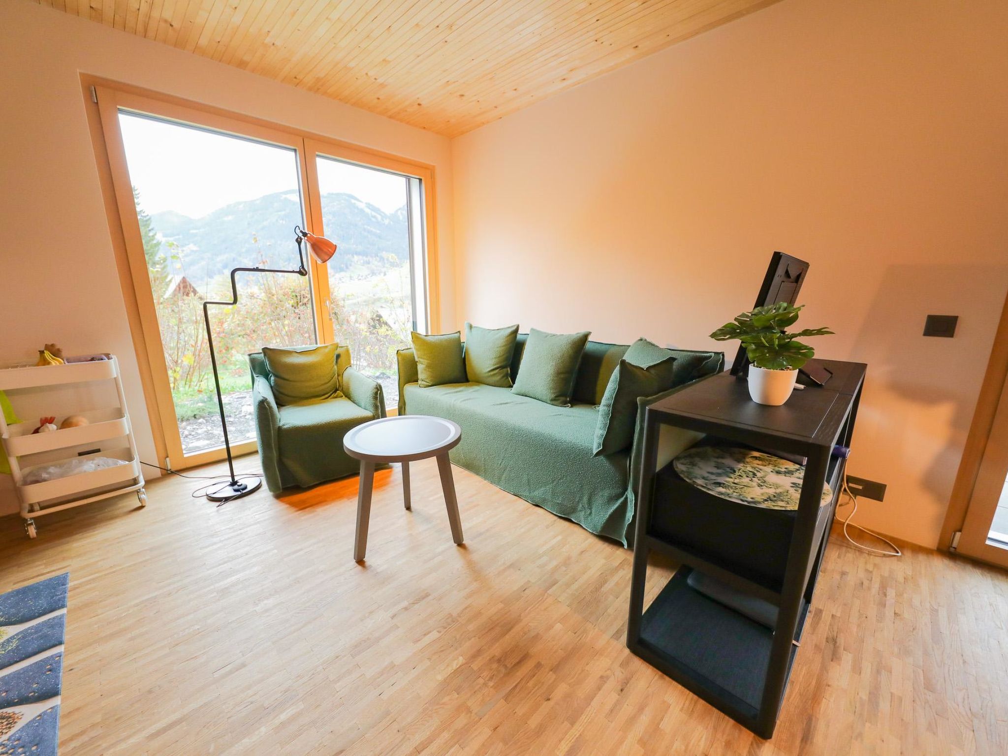 Rinderberg Sockelgeschoss Nordost — Bedroom (4 of 10)