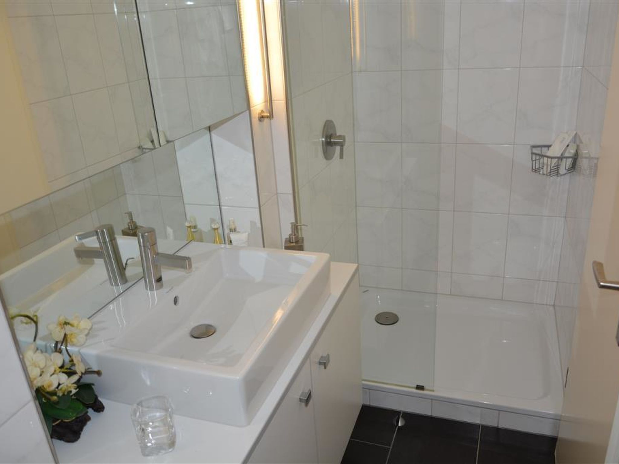 Hübeli (Arm) Appartement/Fewo, Dusche oder Bad, WC 4-Bettwohnung - Inside