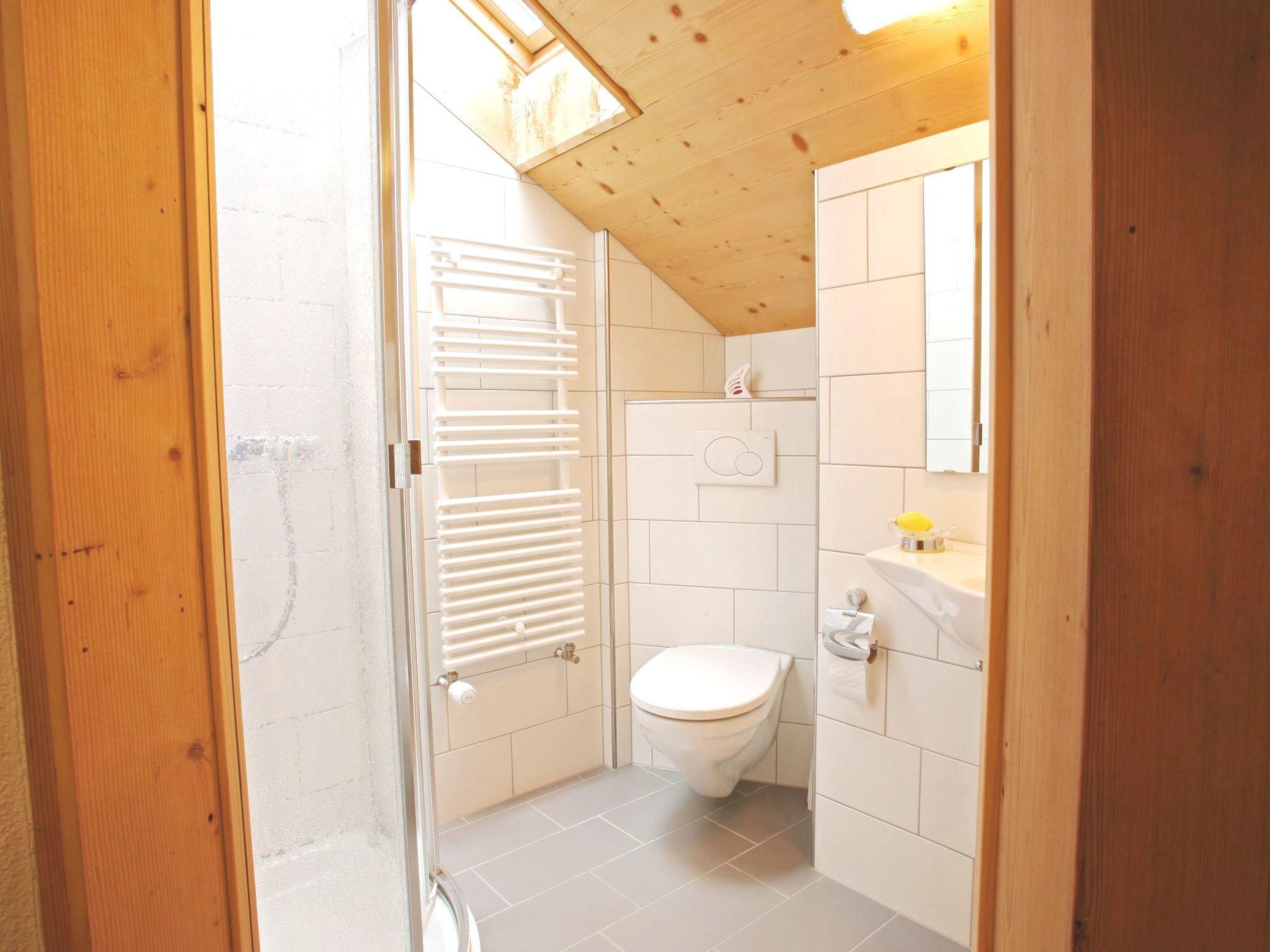 Pfander Appartement/Fewo, Dusche und Bad, WC, 3 Schlafräume 7-Bettwohnung - Image-tags.info