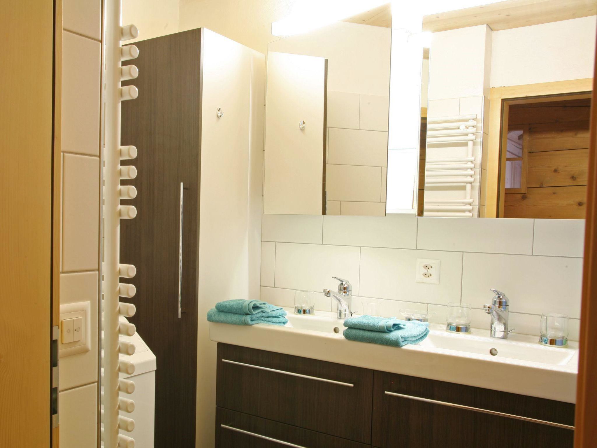 Pfander Appartement/Fewo, Dusche und Bad, WC, 3 Schlafräume 7-Bettwohnung - Image-tags.info