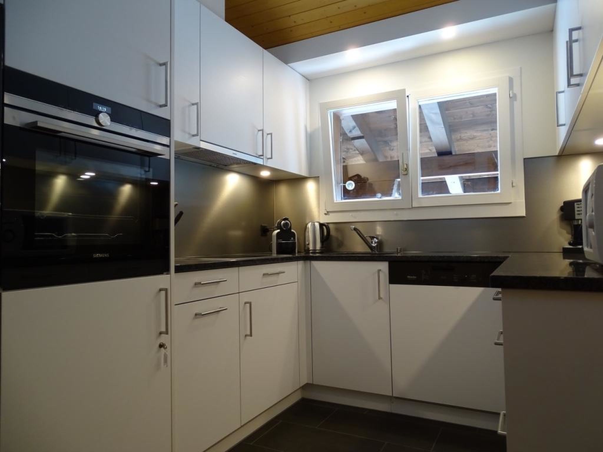 Kristall Appartement/Fewo, Dusche oder Bad, WC 6-Bettwohnung - Dedans