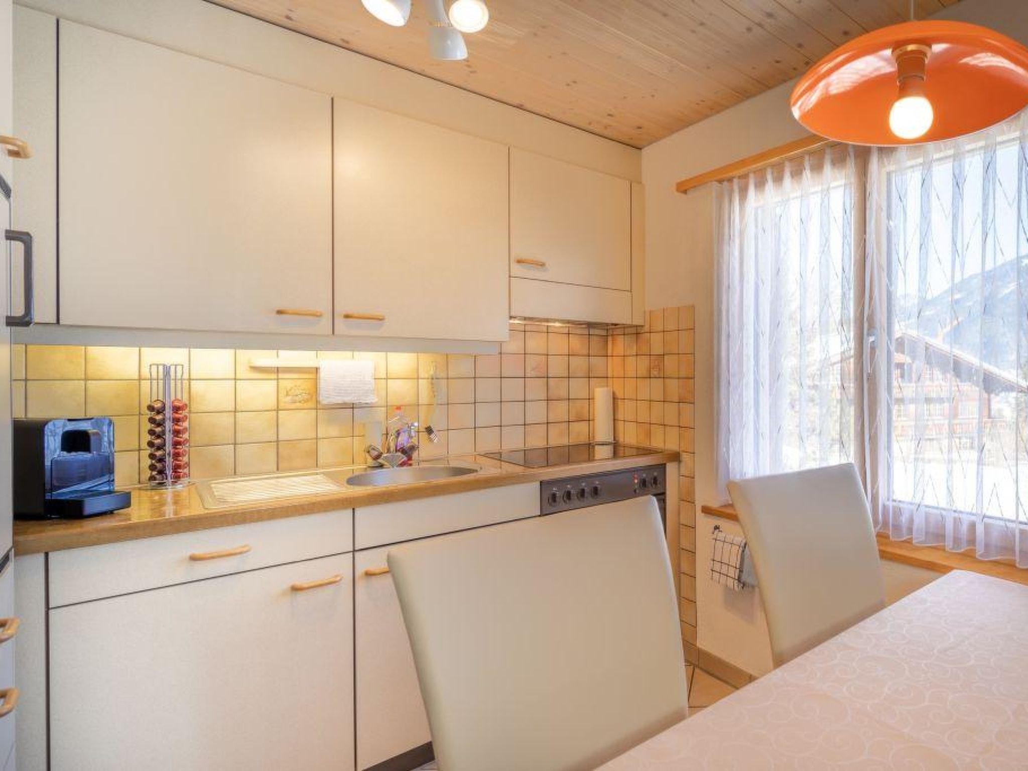 Hübeli (Moosmatten) Appartement/Fewo, Dusche oder Bad, WC, 1 Schlafraum - Binnen