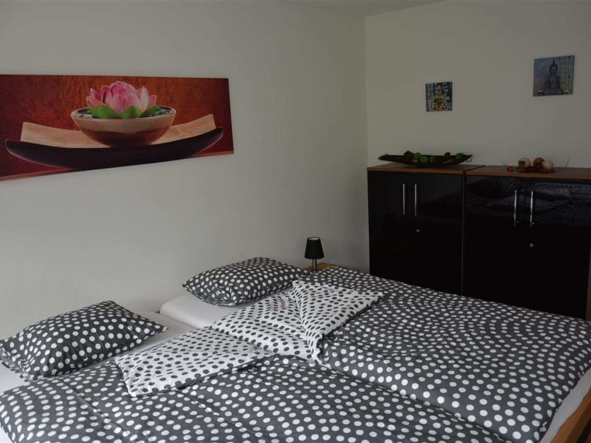 Bijou Eggetli Appartement/Fewo, Dusche oder Bad, WC 2-Bettwohnung - Binnen