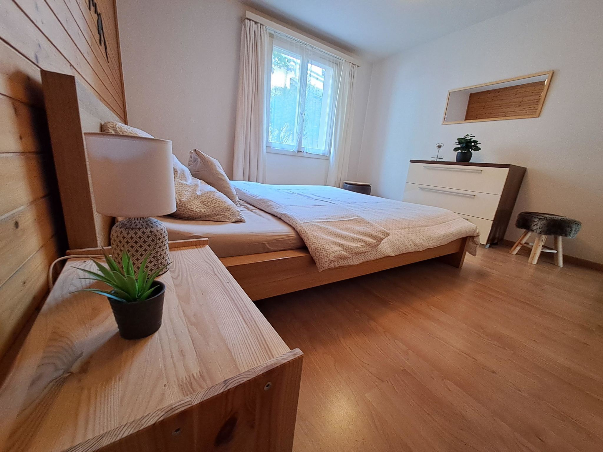 Bergluft Appartement/Fewo, Dusche oder Bad, WC 6-Bettwohnung - Inside