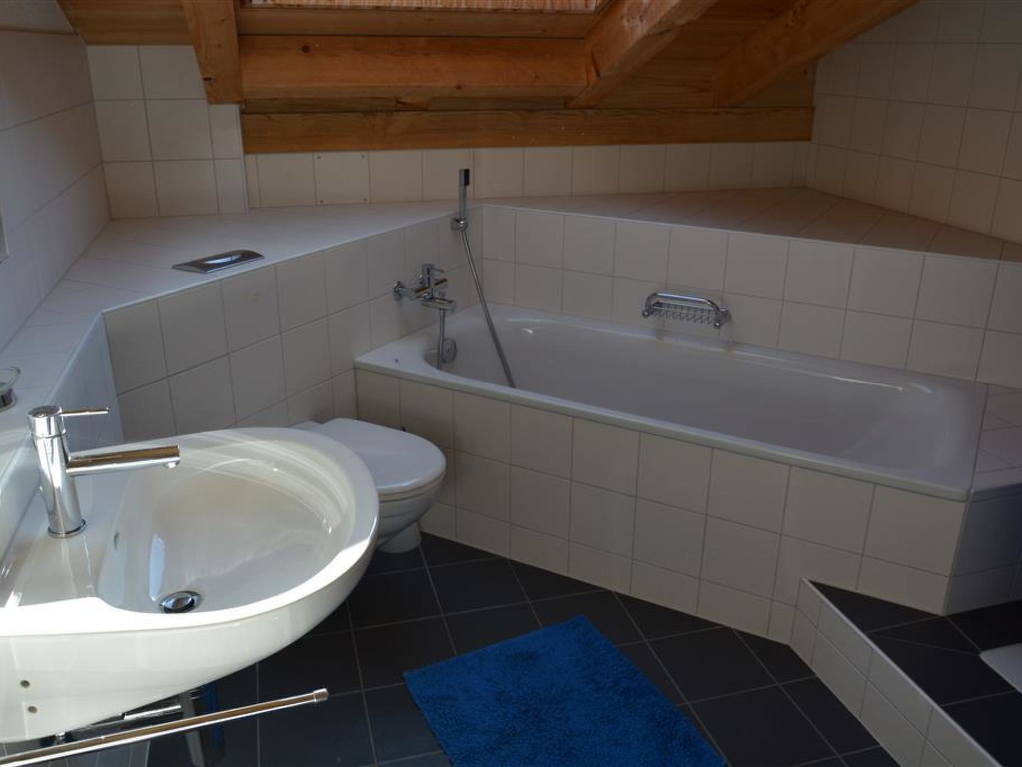 Alpha Appartement/Fewo, Dusche oder Bad, WC 4-Bettwohnung - Image-tags.info