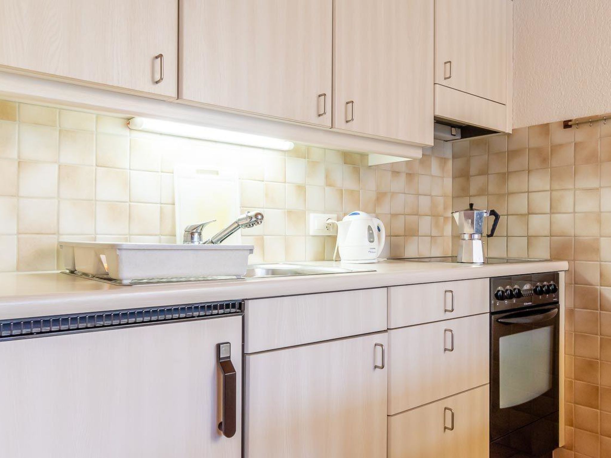 Résidence Sonnegg (Puric) Appartement/Fewo, Dusche oder Bad, WC, 1 Schlafraum - Binnen