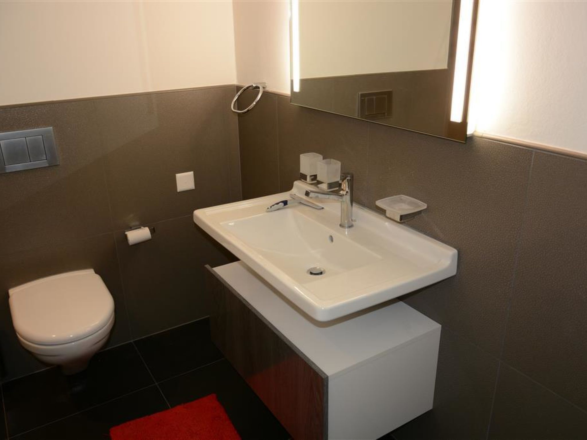 Haus am Bach Appartement/Fewo, Dusche oder Bad, WC 8-Bettwohnung - Image-tags.info