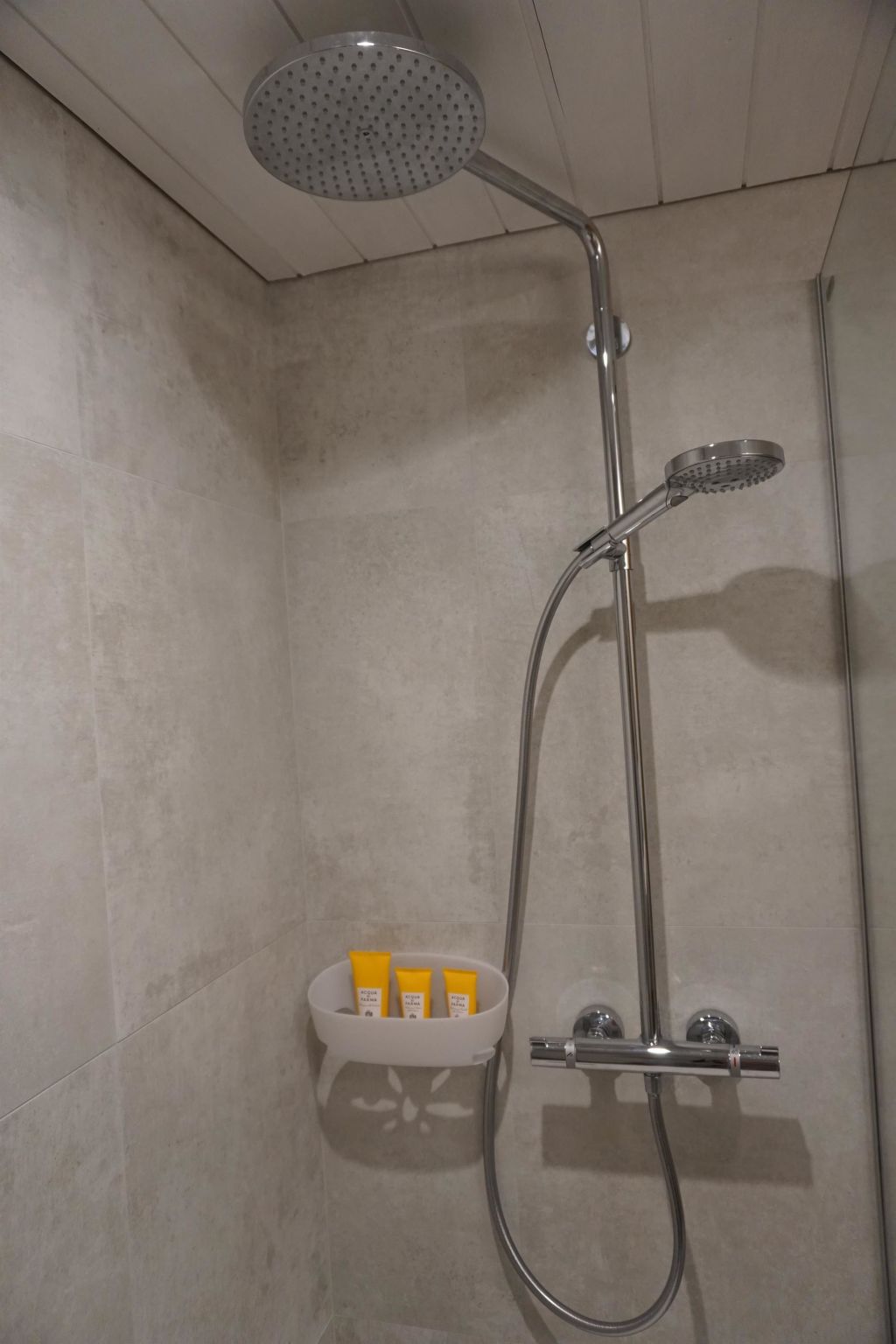 Halten Appartement/Fewo, Dusche oder Bad, WC 4-Bettwohnung - Binnen