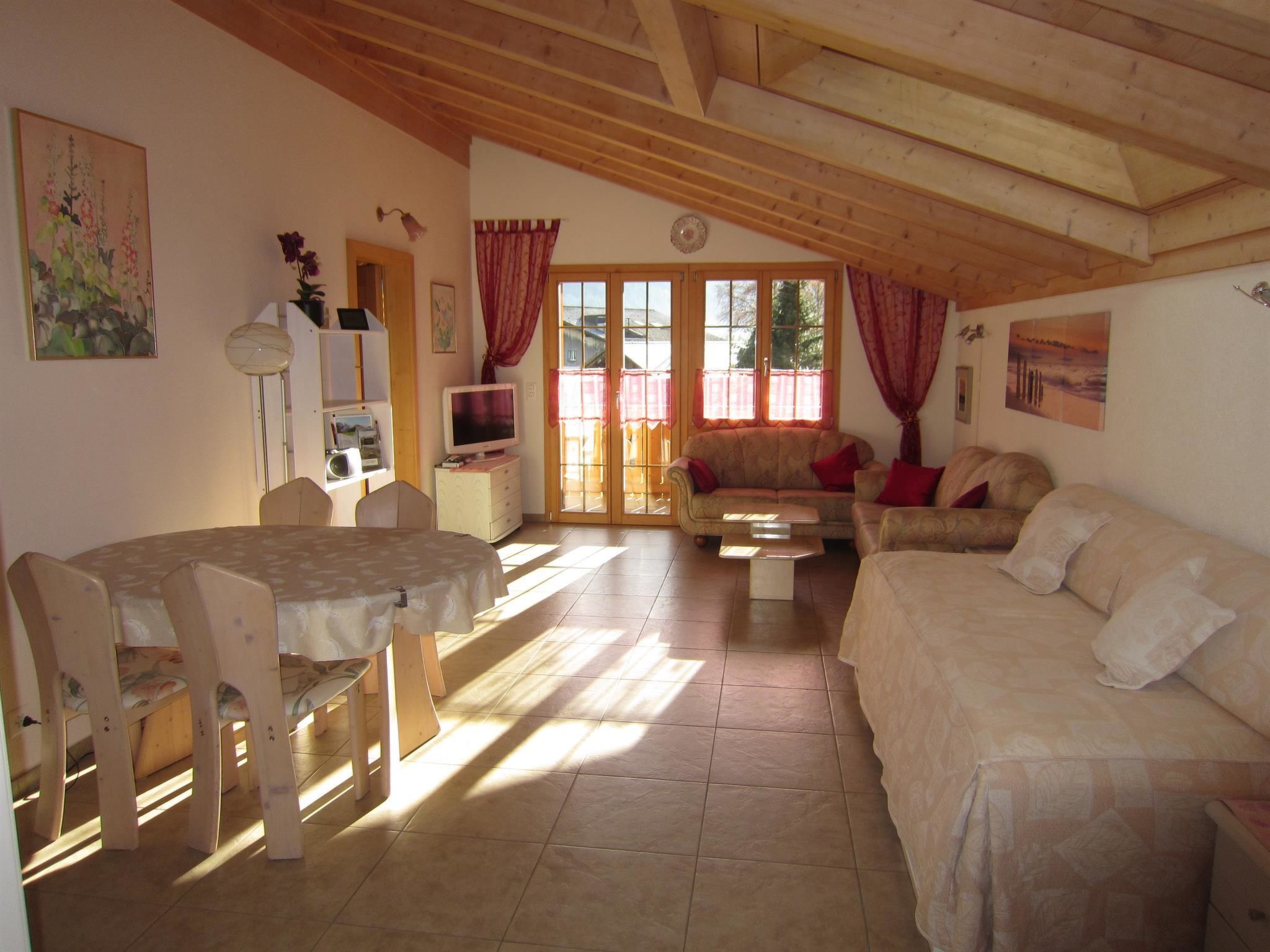 Morgenstern Appartement/Fewo, Dusche, WC, 1 Schlafraum 4-Bett-Wohnung