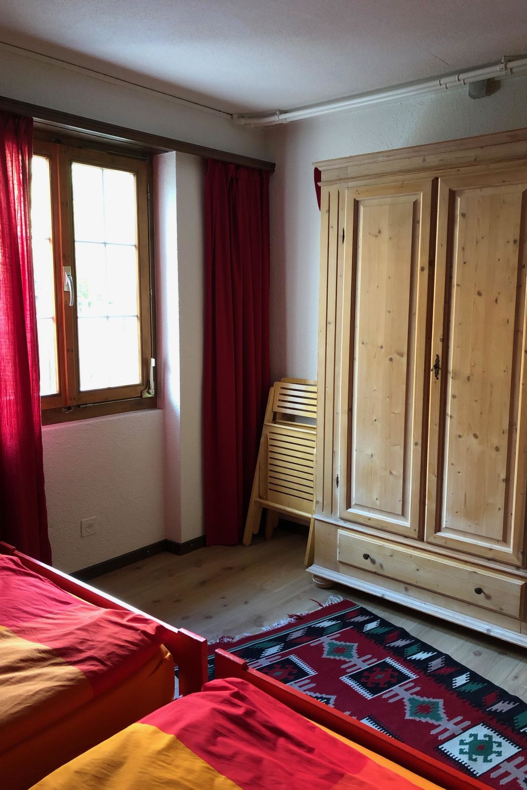 Strubeli Appartement/Fewo, Dusche oder Bad, WC, 2 Schlafräume 4-Bett-Wohnung - Drinnen