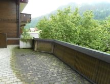 Rustiek 2-kamerappartement in het hart van Lenk, vlakbij de skipiste - thumbnail 3