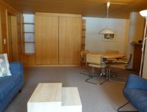 Rustiek 2-kamerappartement in het hart van Lenk, vlakbij de skipiste - thumbnail 4