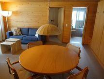 Rustiek 2-kamerappartement in het hart van Lenk, vlakbij de skipiste - thumbnail 6