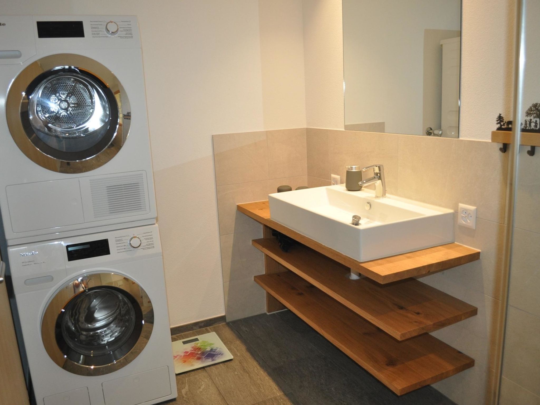Photo of Andrea Appartement/Fewo, Dusche oder Bad, WC, 3 Schlafräume 4-Zimmerhaus