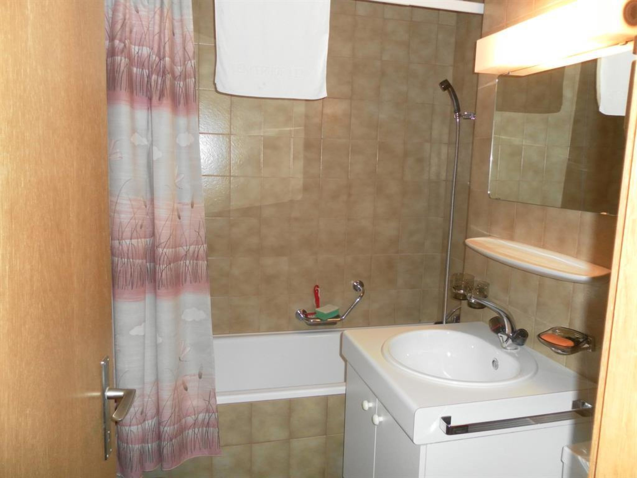 Ammerten A17 Appartement/Fewo, Dusche oder Bad, WC, Wohn-/Schlafraum - Drinnen