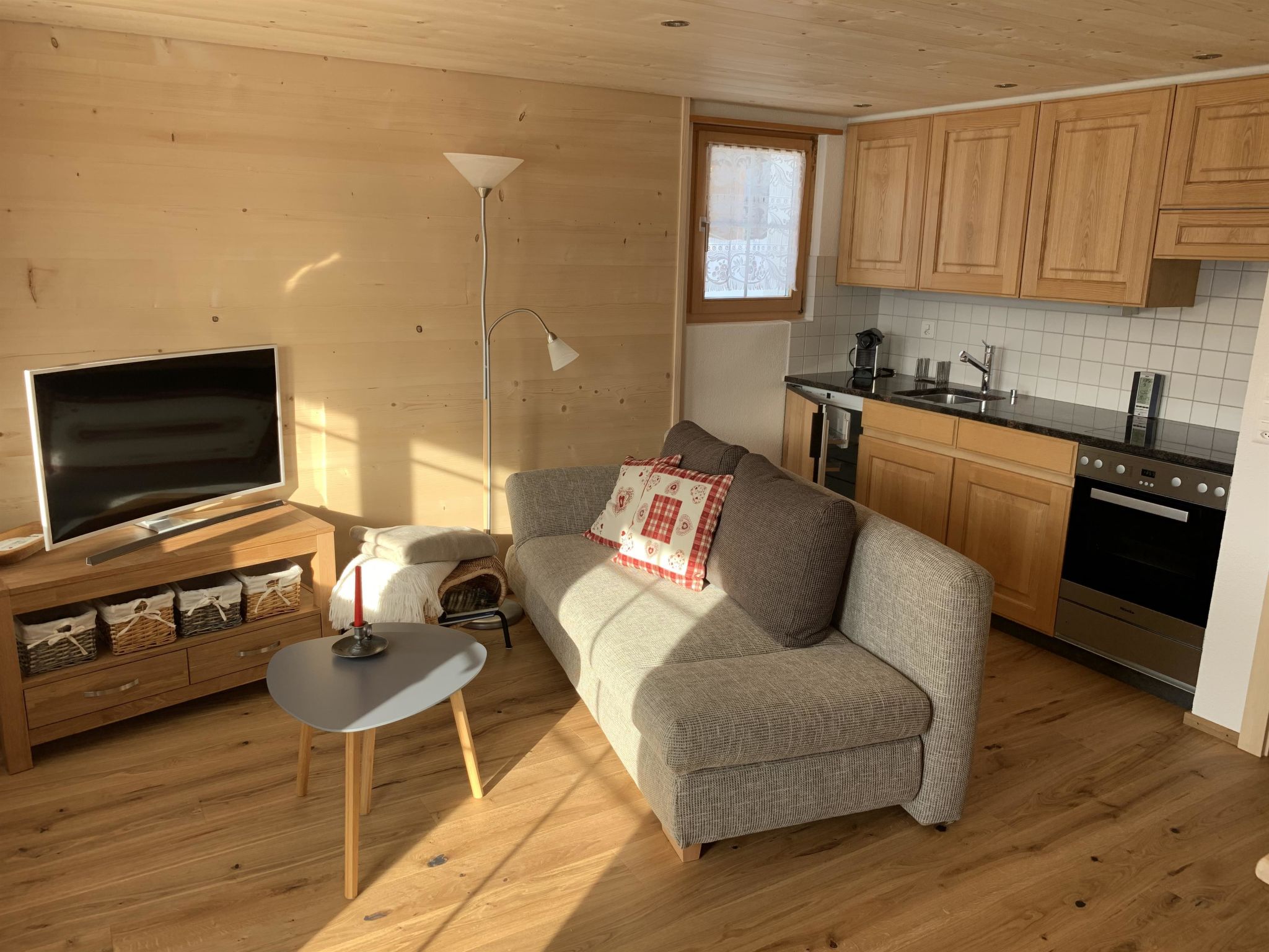 Meieli Appartement/Fewo, Dusche oder Bad, WC, 1 Schlafraum 2-Bett-Wohnung