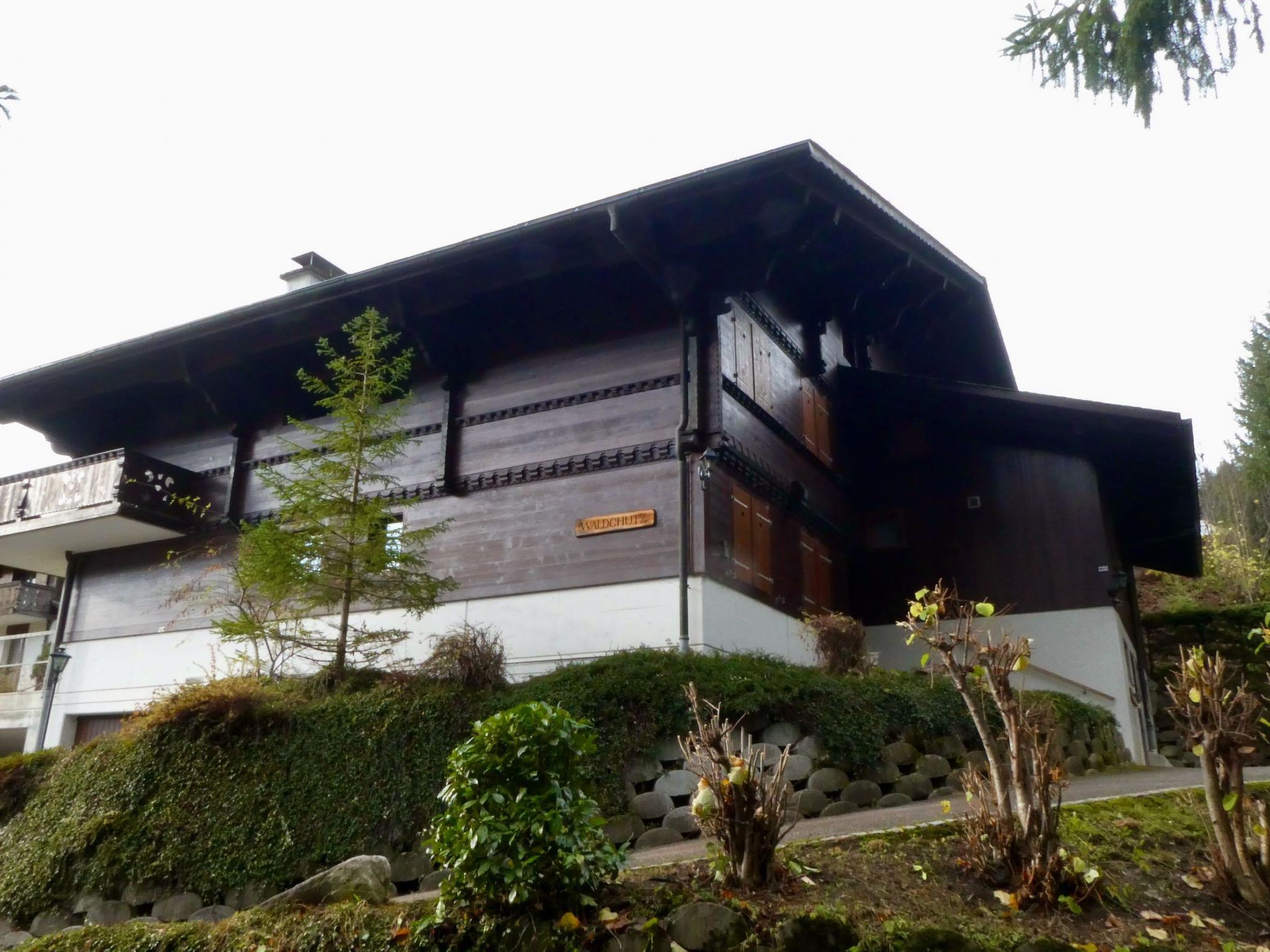 Photo of Chalet Waldchutz - Wohnung Anax Appartement/Fewo, Dusche, WC, 2 Schlafräume